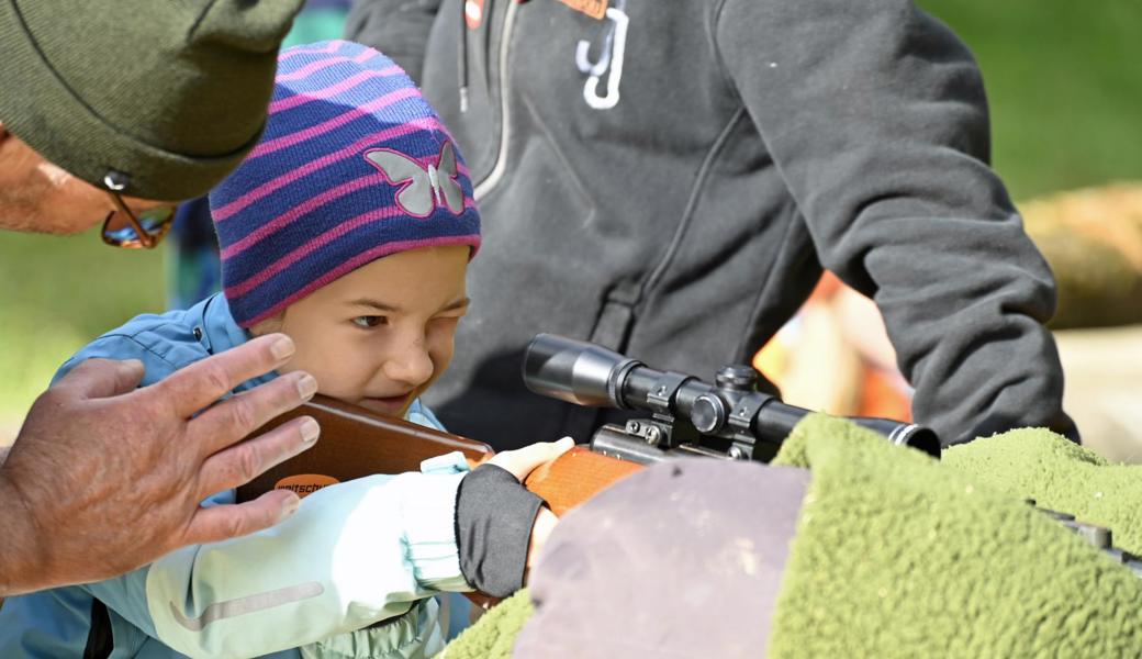 Es wird nicht «abgeknallt», sondern erlegt: Kinder entdeckten Jagdwesen Es wird nicht «abgeknallt», sondern erlegt: Kinder entdeckten Jagdwesen