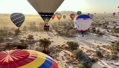 Junge Ballonpilotin fuhr im Heissluftballon über Saudi-Arabien und erlebte Einmaliges