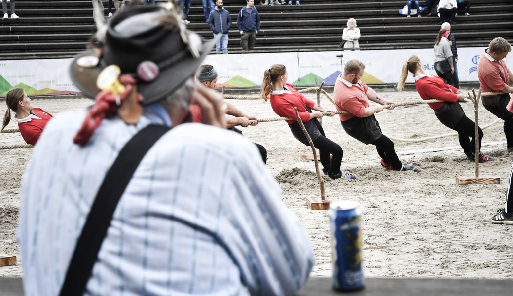 An der letztjährigen Olma: Seilziehwettkampf in der Arena.