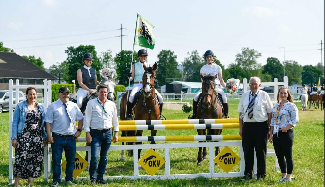 Die siegreiche Equipe des Reitvereins Werdenberg: Tamara Fässler, Renate Berner und Bettina Schlegel. 