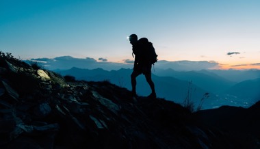 Wandern unter dem Sternenhimmel hat einen ganz besonderen Reiz