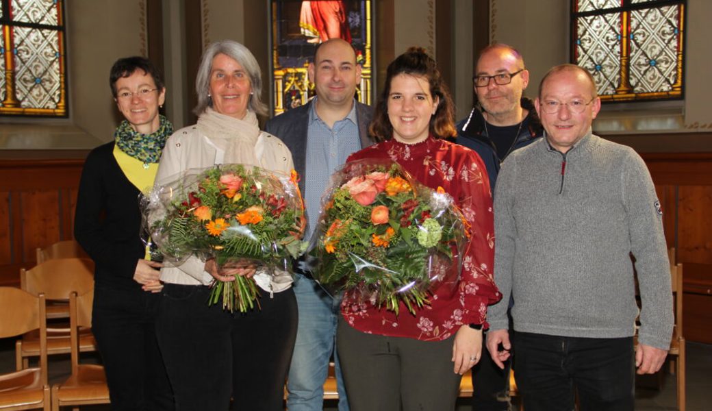  Die Kirchenvorsteherschaft (von links): Pfarrerin Beate Drafehn, Corina Zanetti (neu), Yves Müller, Ladina Grässli (neu), Markus Gabathuler und Pfarrer Jörg Drafehn. 