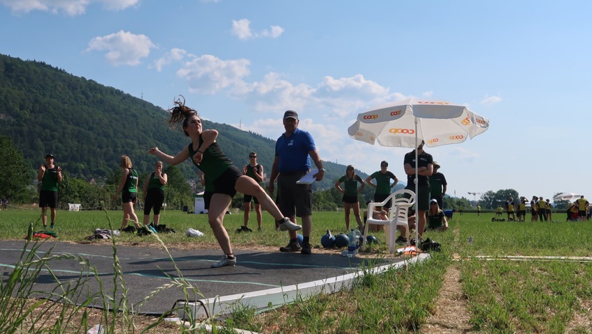 Im Wurf erzielten die Leichtathletinnen und Leichtathleten des TV Buchs die fantastische Note von 9,92.