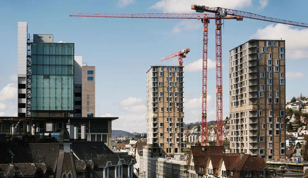 Es geht in die Höhe am Immobilienmarkt, in wirklich jeder Hinsicht. 