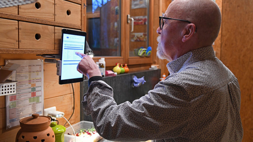  Der Hobbykoch nutzt lieber das Tablet statt Kochbücher.