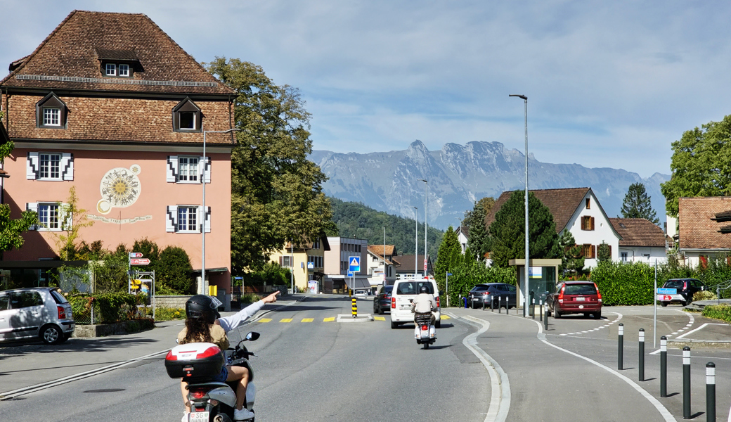 Die Doppelbesteuerung auf den Häusern und Böden streichen