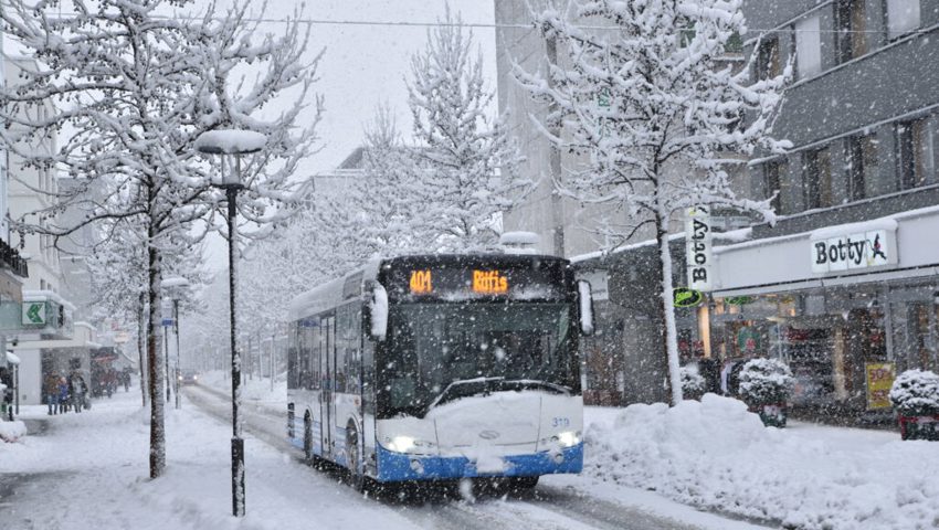  Verspätungen im öffentlichen Verkehr waren nicht zu vermeiden. 