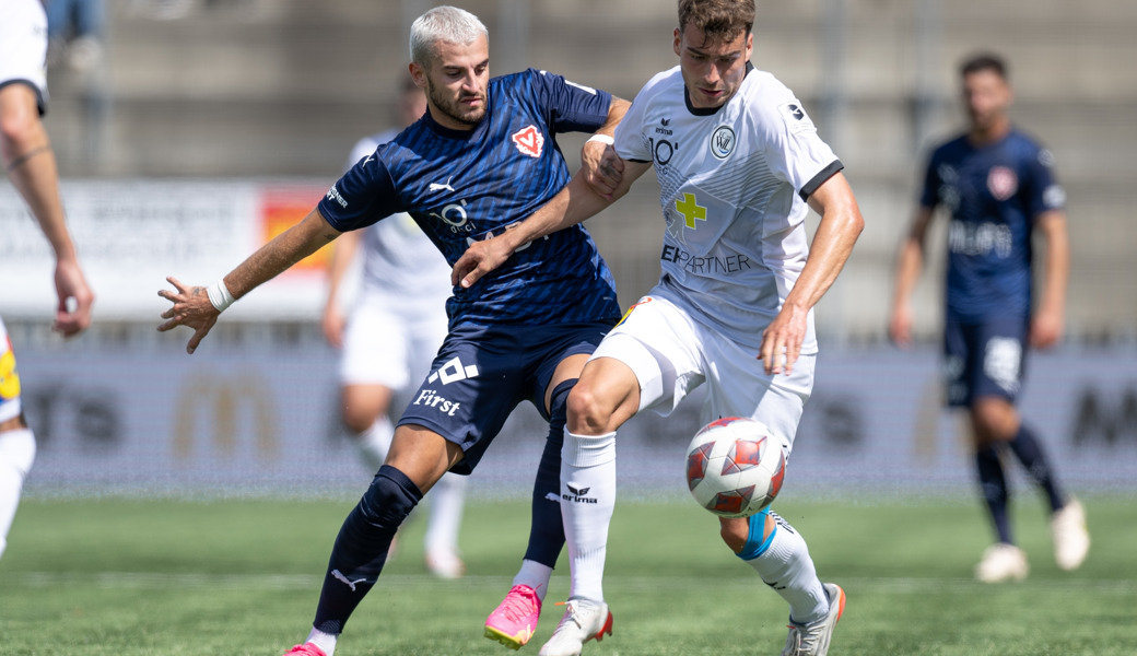 Formstark in der Challenge League: Der Buchser Tim Staubli (weisses Trikot).