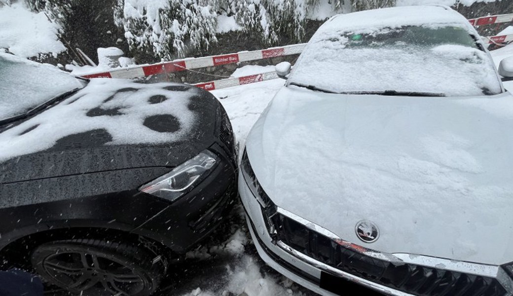 Die Sommerreifen des Unfallwagens dürften zum Unglück geführt haben.