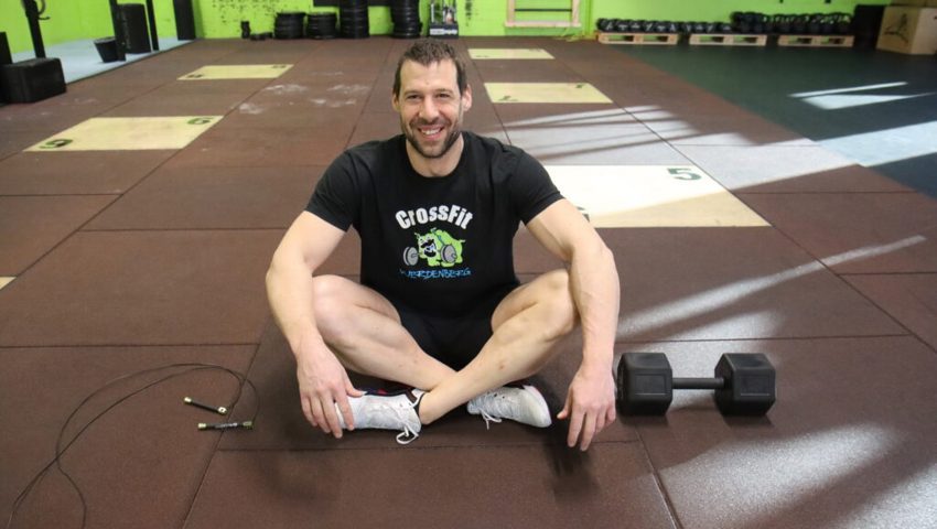  Neben Vollgas geben ist Tobias Zogg auch die schöpferische Pause im Crossfit wichtig. 