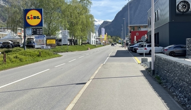 Rennradfahrer verletzt sich bei Zusammenstoss mit Fussgänger