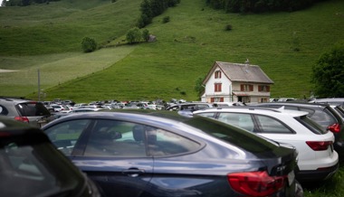 Verkehrschaos beim Alpstein: Kanton will Parkplätze reduzieren und Reservationssystem prüfen