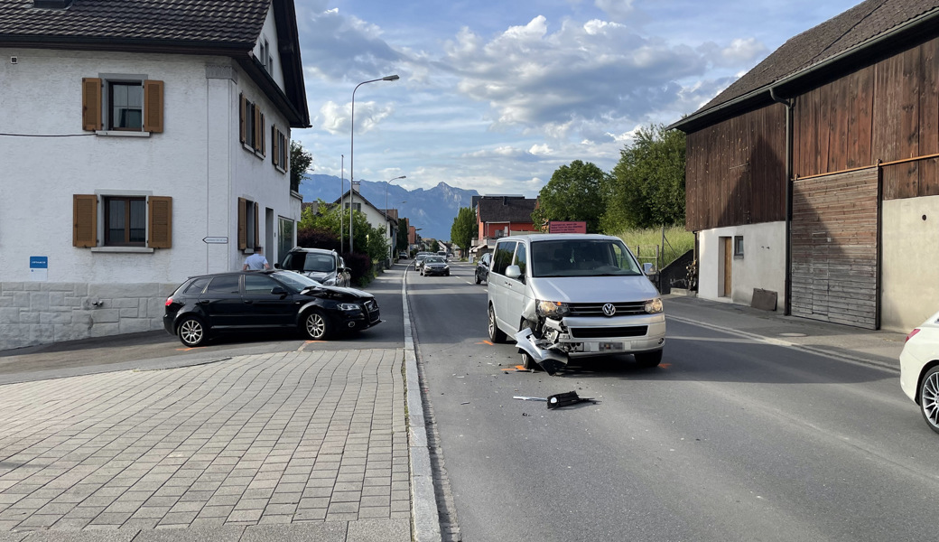 Der Unfall in Schaan ereignete sich bei einem Abbiegemanöver.