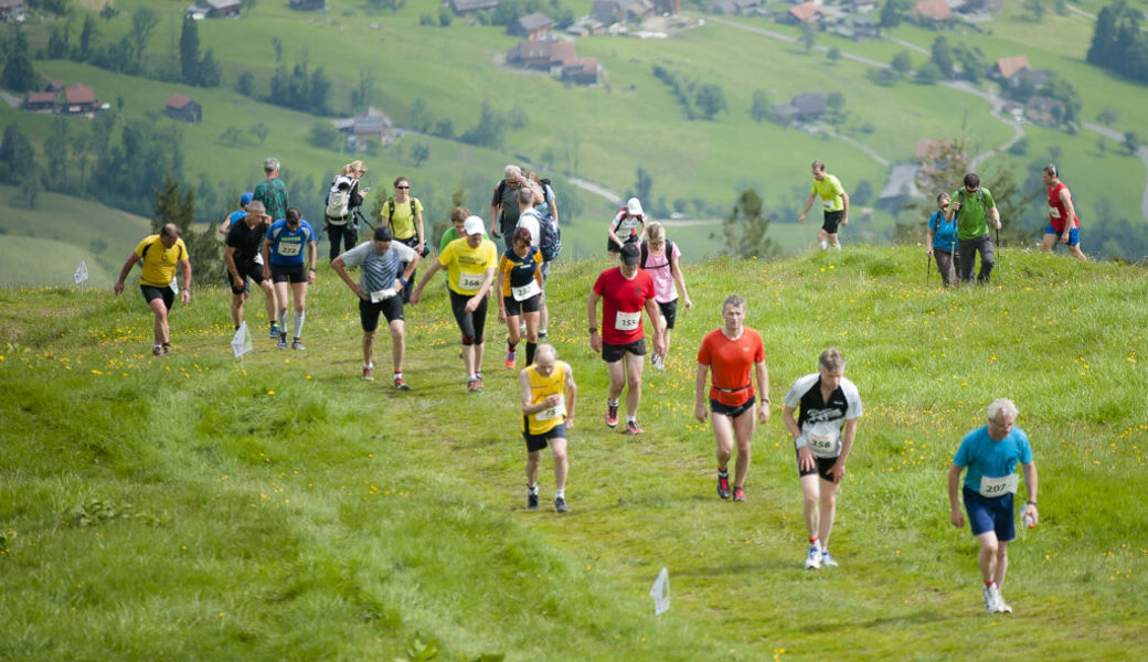  Der Weg zum Ziel ist beschwerlich wie eh und je – mit dem gemeinsamen Aufbautraining kann man sich dafür rüsten. 