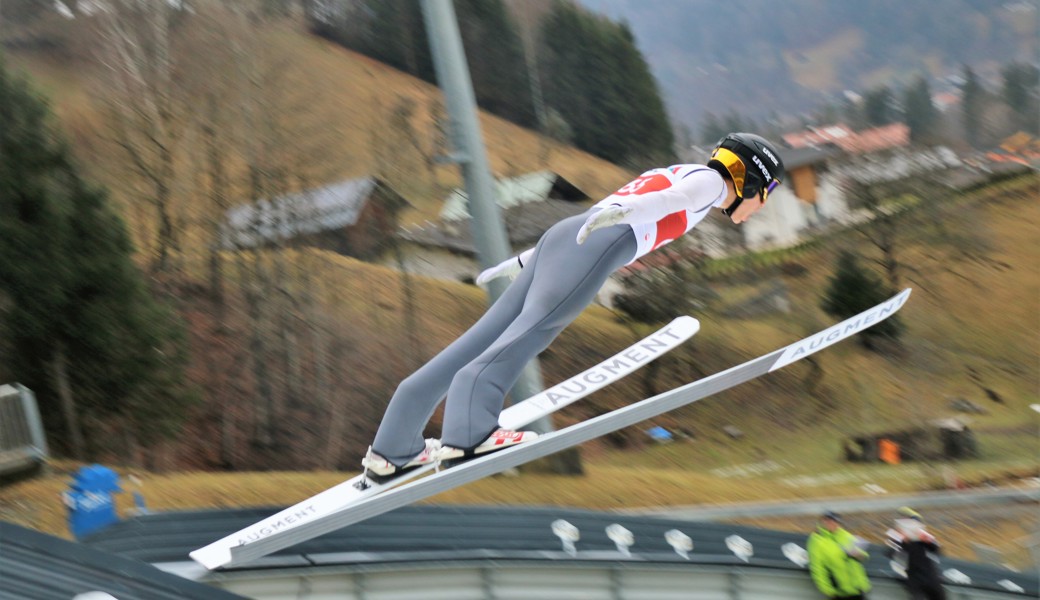 Lars Künzle übertraf die 60-Meter-Marke in drei von vier Sprüngen. 