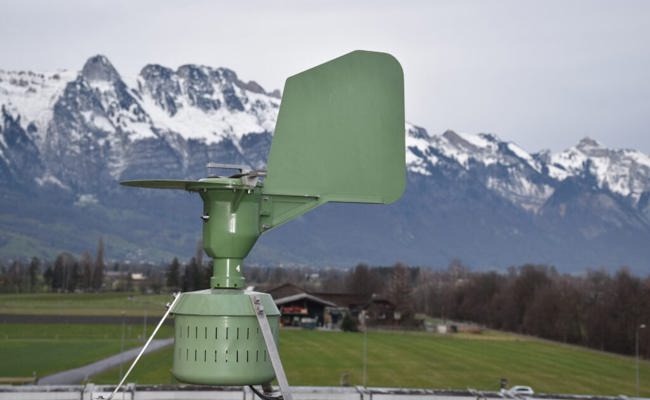 Messstation auf dem Dach der Fachhochschule Ost hat bereits Pollen von Erle und Hasel registriert