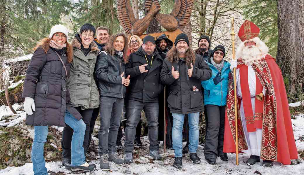 Der Samichlaus besuchte den Megawatt-Fanclub