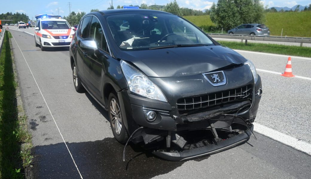  Der Sachschaden der beiden involvierten Autos beträgt rund 35'000 Franken. 