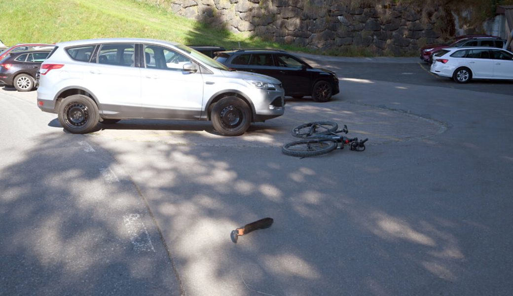  In Wildhaus stiessen eine E-Bike-Fahrerin und ein Auto zusammen. 