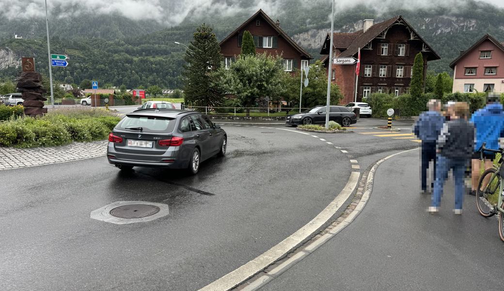 Die Velofahrerin wurde beim Unfall verletzt. 