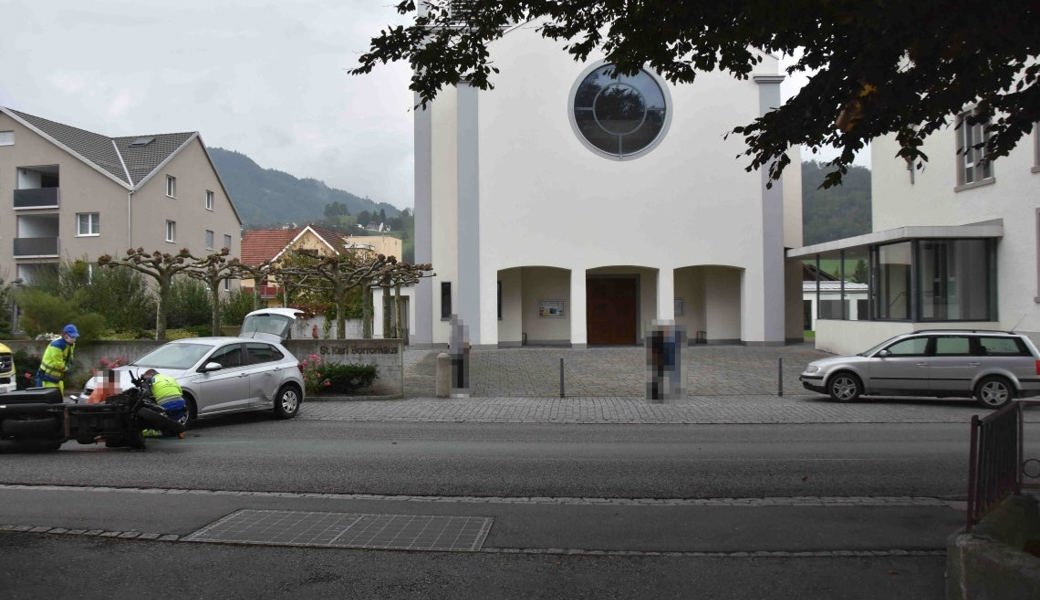 Vor der Borromaus-Kirche ereignete sich der Unfall. 