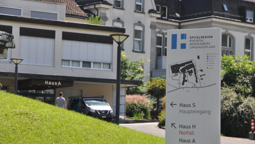  Das Spital Grabs will seine Position als bedeutender Gesundheitsversorger mit Blick auf die Zukunft stärken. Dabei spielt auch die Erreichbarkeit für Mitarbeitende und Bevölkerung eine Rolle. 