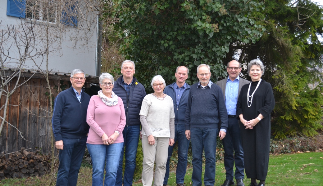 Der Vorstand des Seniorenforums Werdenberg mit Christoph Helbling, Christa Knupp, Kurt Vorburger, Vreni Keller, Thomas Locher, Roger Rusterholtz, Heiner Schlegel und Margrit Wyss (von links).