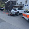 Jugendlicher flüchtet mit Motorrad – und verunfallt
