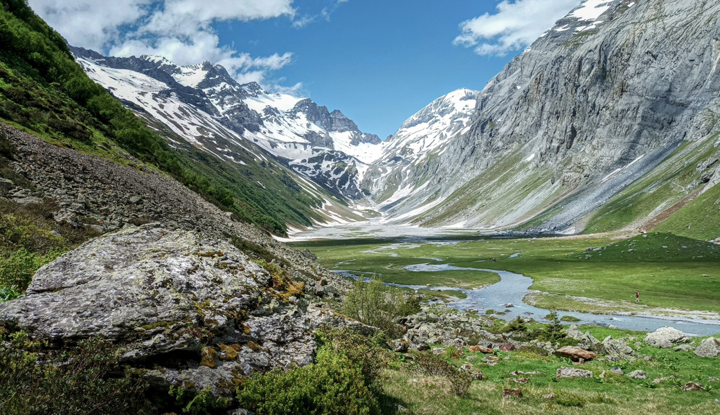 Das Val Frisal in der Surselva liegt in einer unberührten Hochgebirgslandschaft. Es gilt als eines der schönsten Hochtäler der Alpen. 