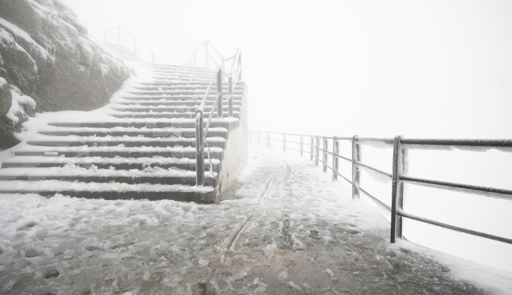 Im Juli 2023 fiel auf dem Säntis mitten im Hochsommer Schnee. Der Berg gehört zu den niederschlagsreichsten Orten in der Schweiz.