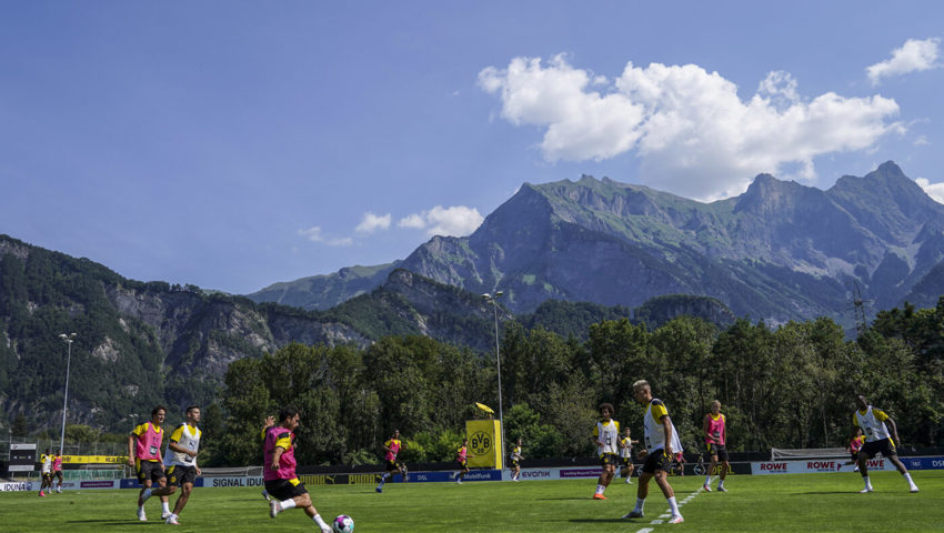  Fussballstars hautnah erleben: Sportanlage Ri-Au in Bad Ragaz. 