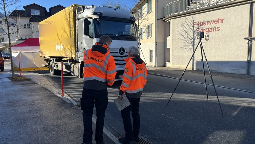 Warum der Unfalllenker das Kind übersah, ist bislang unklar.