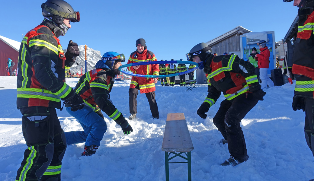 Die Feuerwehr auf der Piste: Fast so schnell wie beim Löschen