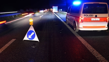 Ein Verletzter nach Auffahrunfall auf der A13