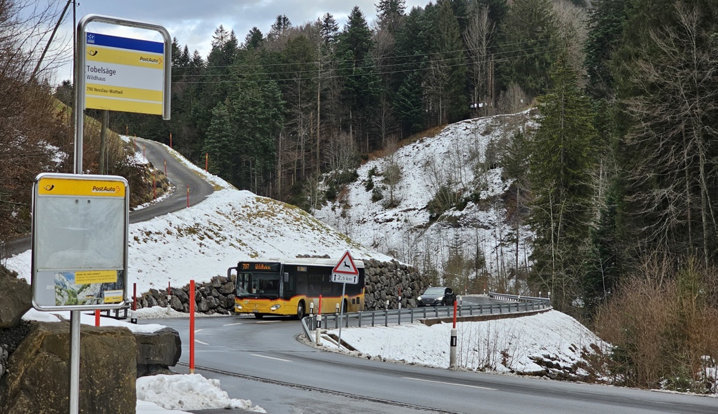 Unmut hält an: 341 Personen fordern Wiedereinführung des Postautohalts «Wildhaus, Tobelsäge»