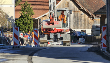 Wie man mit Blaulicht durch die Baustelle kommt