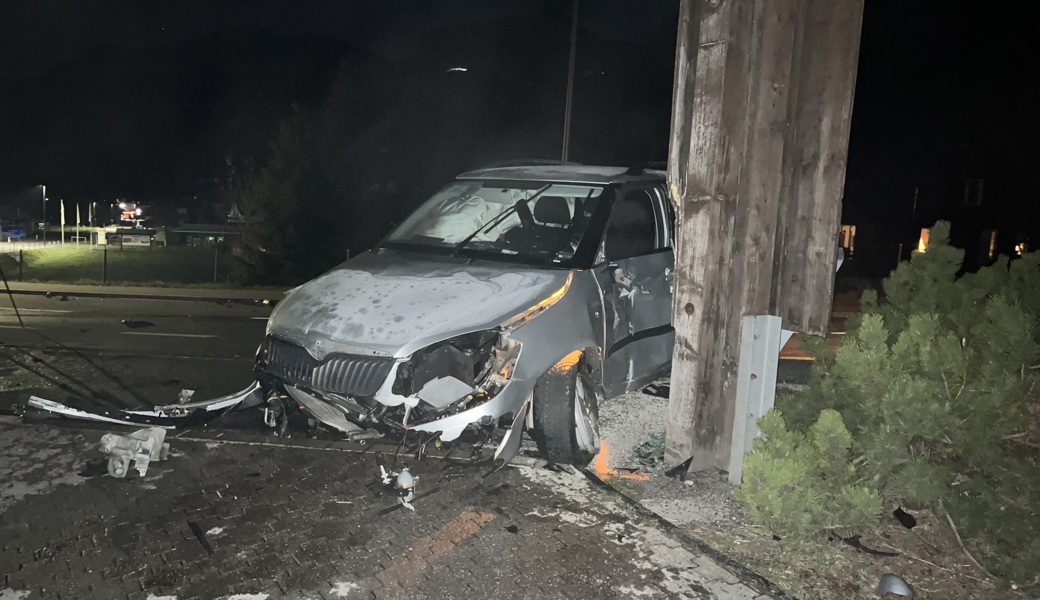 Beim Unfall erlitt das Auto Totalschaden. 