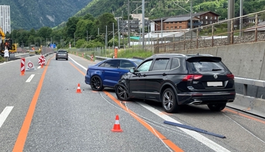 Streifkollision in A13-Baustelle: Autofahrerin verletzt