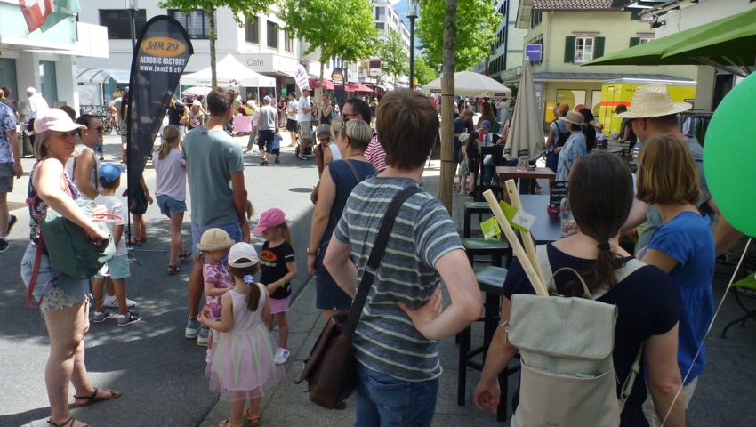  Die IG will, dass die Bahnhofstrasse samstags autofrei ist. 