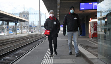 Seit es Bahnhof-Patinnen und -Paten gibt, ist die Situation auf den Perrons in vielerlei Hinsicht besser