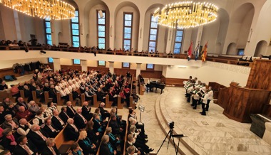 Sieben Chöre und die Dorfmusik liessen den Frühling erwachen