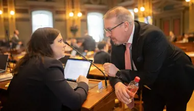 Zweiter Regierungswahlgang: Mitte verzichtet auf Wahlempfehlung