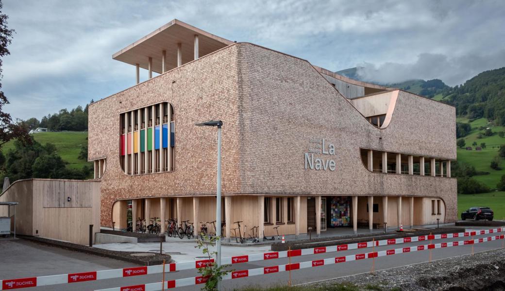 An der offiziellen Eröffnung von «La Nave – Schule die bewegt» und am sehr gut besuchten Tag der offenen Tür war immer wieder von einem architektonischen Meisterwerk die Rede.