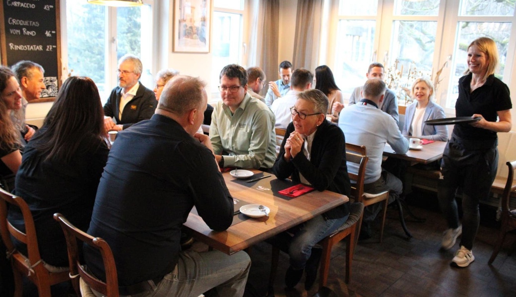 Die Gemeinde- und Verbandsvertreter nutzten den Neujahrsbrunch der Region Toggenburg zum gesellig-konstruktiven Gedankenaustausch.