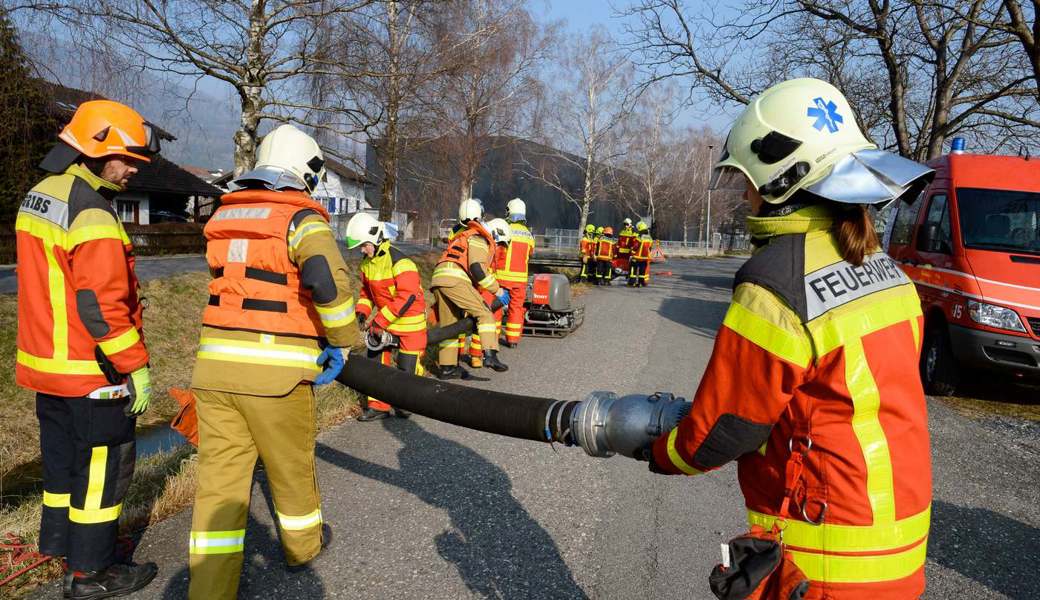 Das Feuerschutzreglement wurde überarbeitet. Es wird bis 27. Dezember dem fakultativen Referendum unterstellt. PD