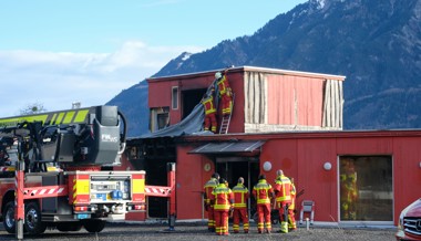 Die Aufräumarbeiten waren am Mittwoch in vollem Gang.