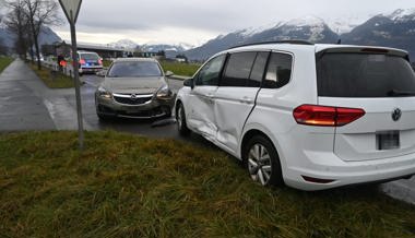 Bei einer Kollision auf der Benderer Strasse entstand erheblicher Sachschaden