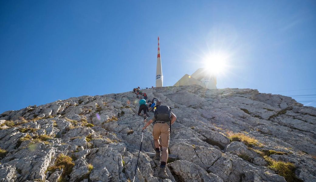 Etliche Wanderinnen und Wanderer nutzten das schöne Wetter.