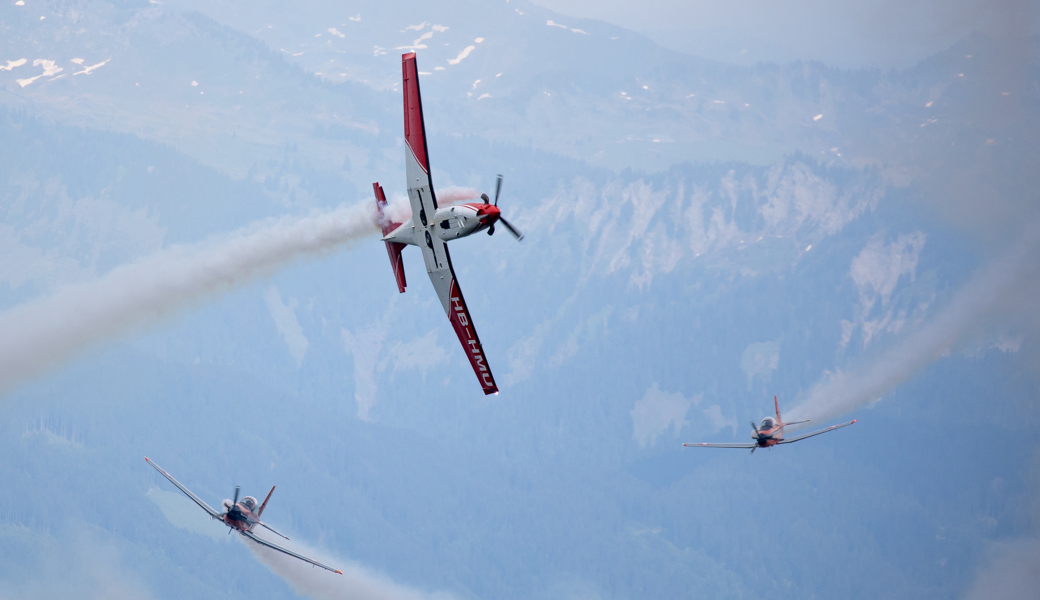 Flugshow-Spektakel auf dem Hohen Kasten