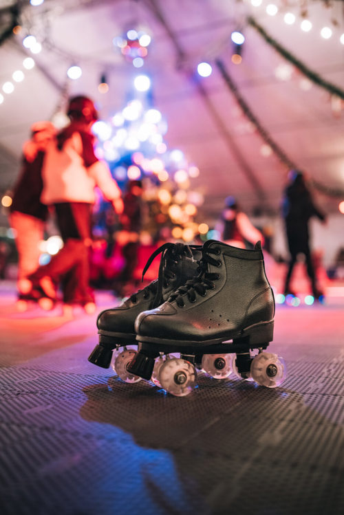  Das Rollschuhfeld ersetzt das Eisfeld.